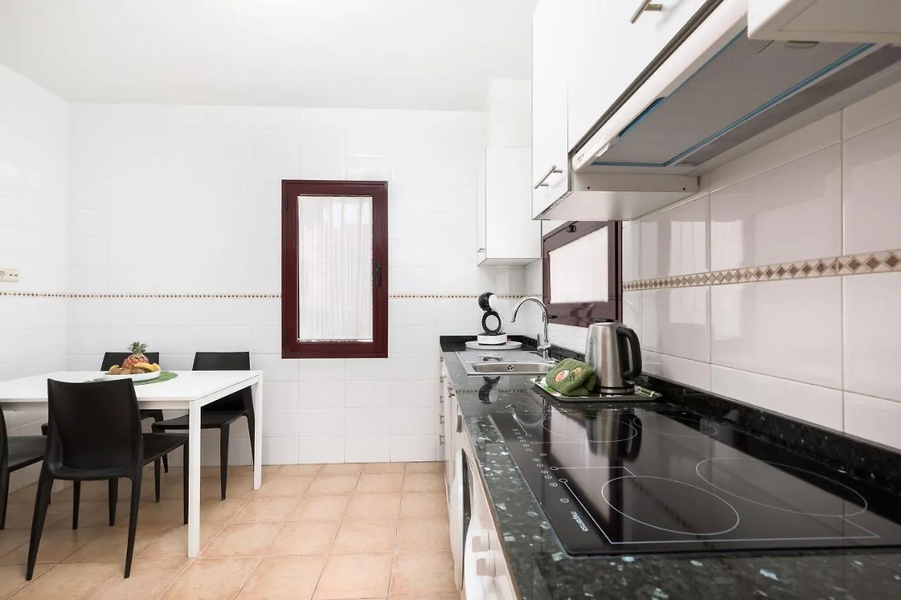 Home2Book Stunning Villa Aloha Beach, Private Pool Lajares