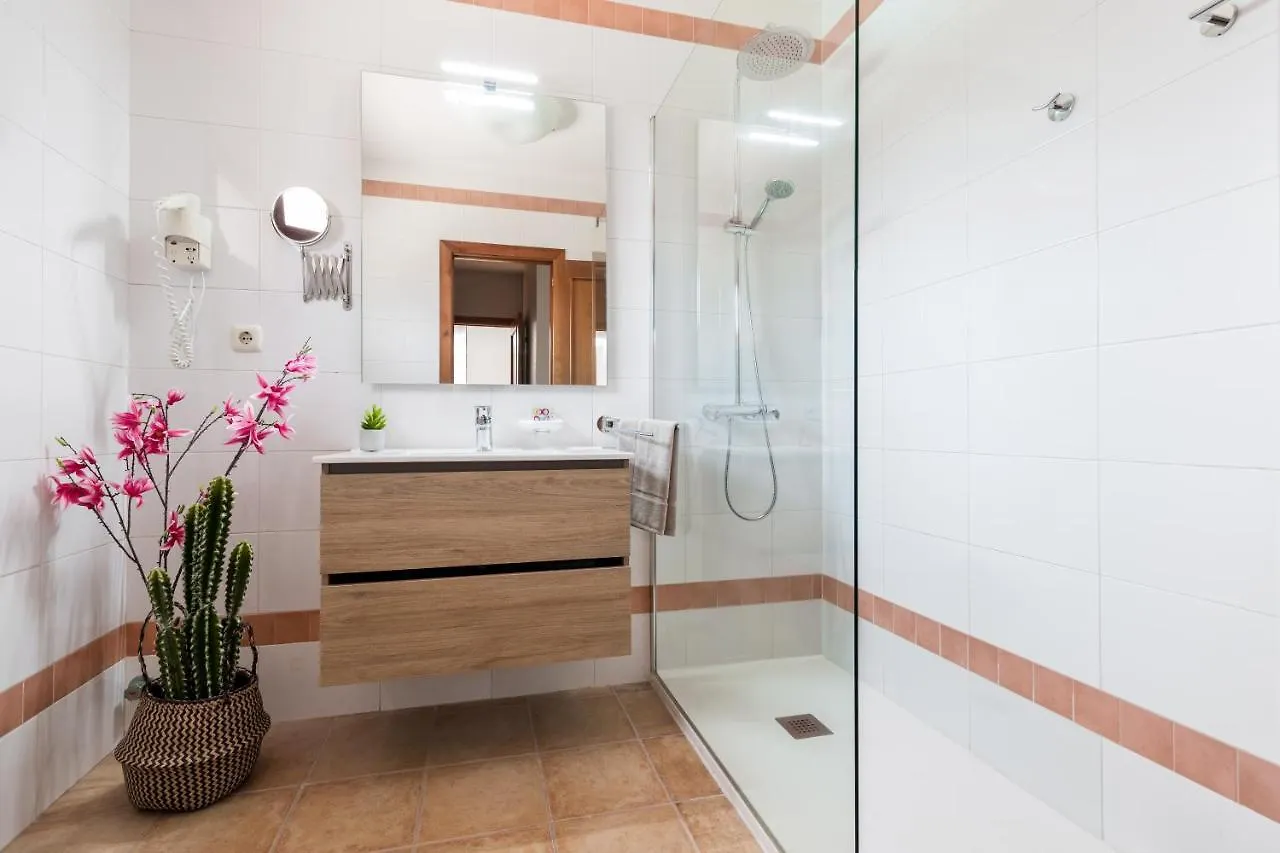Home2Book Stunning Villa Aloha Beach, Private Pool Lajares